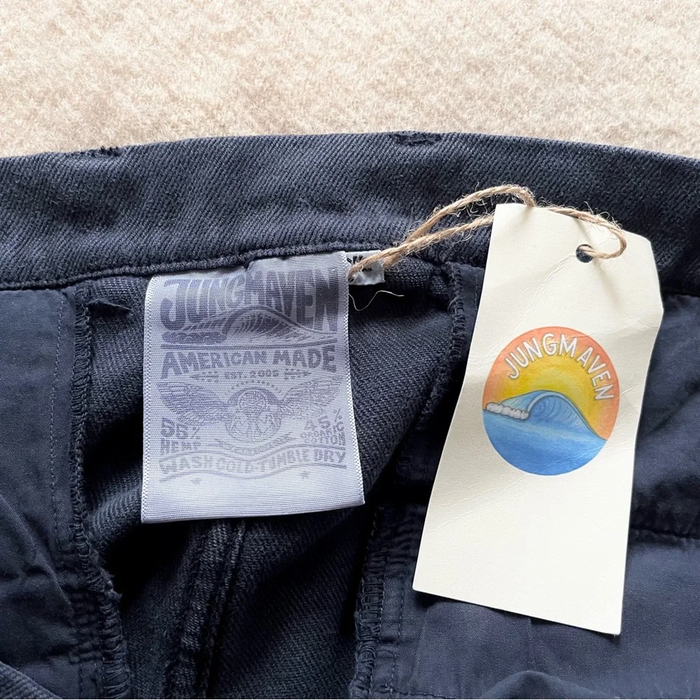 NWT Jungmaven Gaviota shorts (navy)